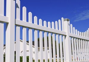Vinyl Fencing Styles - Vinyl picket fence